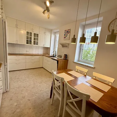 Luxury With Sauna In Center Apartamento