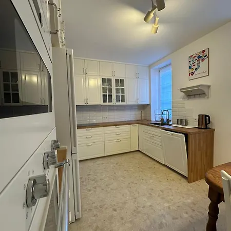 Luxury With Sauna In Center *