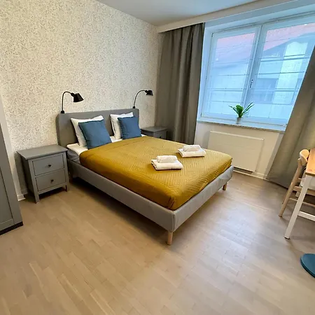 Luxury With Sauna In Center