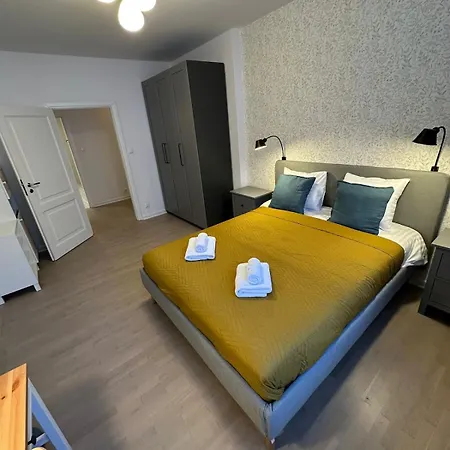 Luxury With Sauna In Center Apartamento Varsóvia